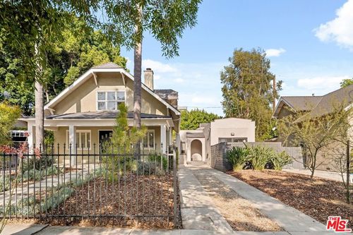 1322 N Cherokee Ave, Los Angeles, CA, 90004-1006 | Card Image