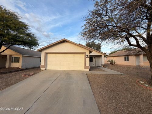 10069 E Paseo San Ardo, Tucson, AZ, 85747 | Card Image
