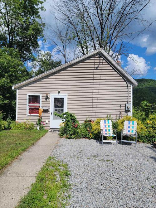 58 Beech St, Bristol, NH, 03222-3067 | Card Image