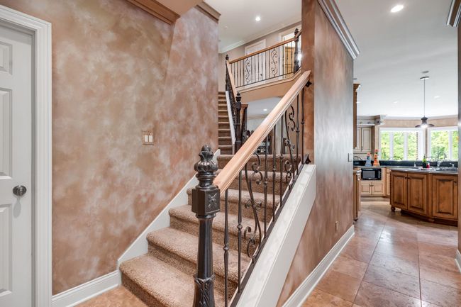 58553 Glenriver Dr, House other with 6 bedrooms, 6 bathrooms and null parking in Goshen IN | Image 24