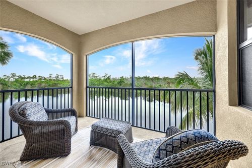 unit-1432-9820 Giaveno Cir, NAPLES, FL, 34113-8307 | Card Image