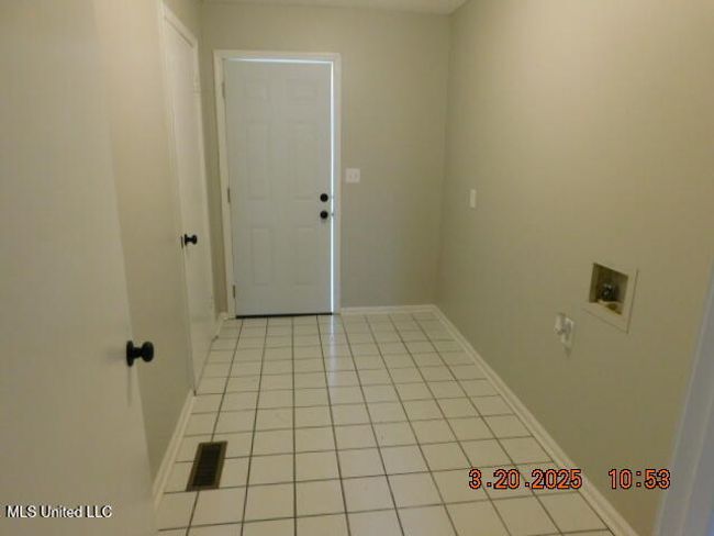 LaundryRoom1 | Image 21