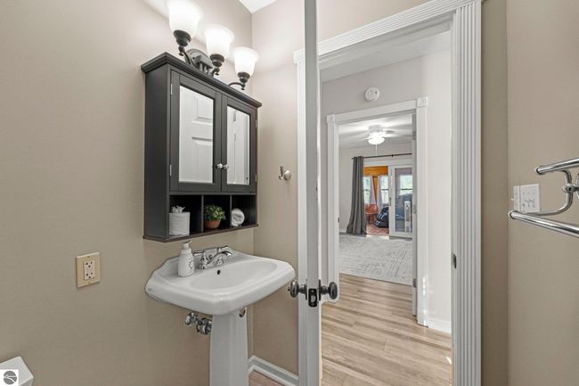 6836 Aarwood Trl Nw, House other with 4 bedrooms, 2 bathrooms and null parking in Rapid City MI | Image 16