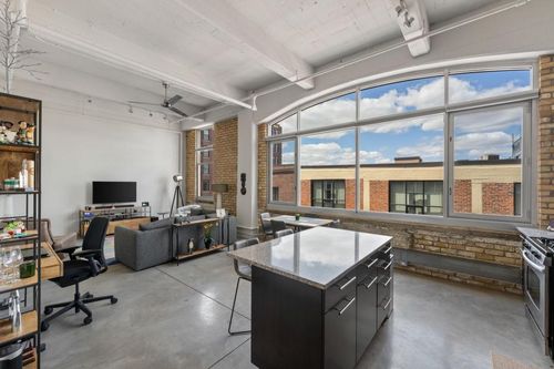 606-700 Washington Ave N, Minneapolis, MN, 55401 | Card Image