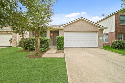 8814 Arapahoe Pass Ln, Richmond, TX, 77407-3386 | Card Image