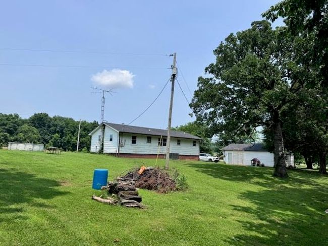 3970 Petros Browning Rd, House other with 3 bedrooms, 1 bathrooms and null parking in Rockfield KY | Image 33
