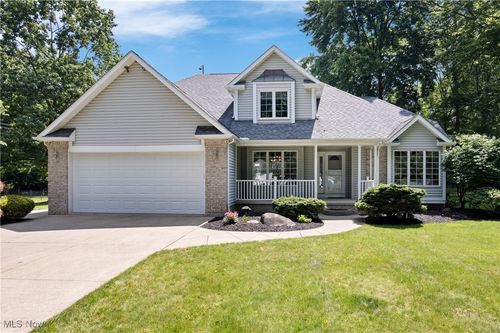 2351 Mallard Road, Akron, OH, 44319 | Card Image