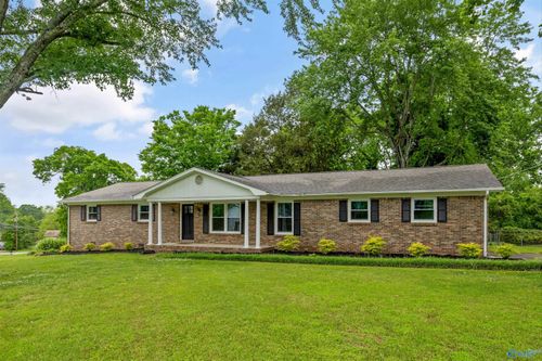 10112 Conrad Dr Se, Huntsville, AL, 35803-1104 | Card Image