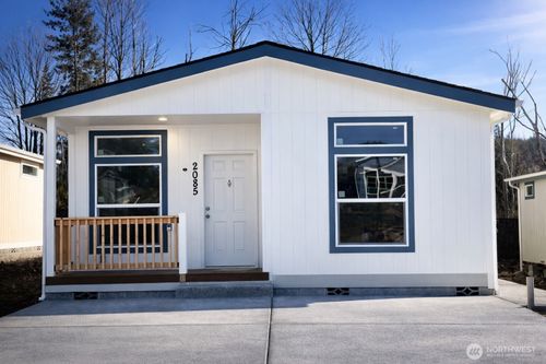 36-2085 Timber St, Enumclaw, WA, 98022-9098 | Card Image