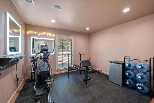 501 N Mount St, House other with 3 bedrooms, 3 bathrooms and null parking in Fairfield TX | Image 27
