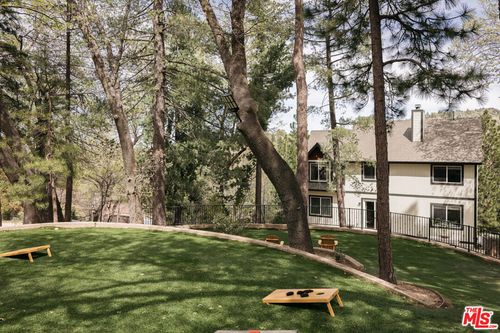 958 Lucerne Ln, Lake Arrowhead, CA, 92352 | Card Image