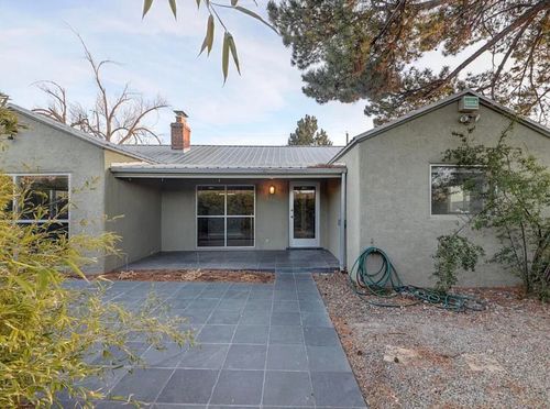 2920 Santa Clara Ave Se, Albuquerque, NM, 87106-2947 | Card Image
