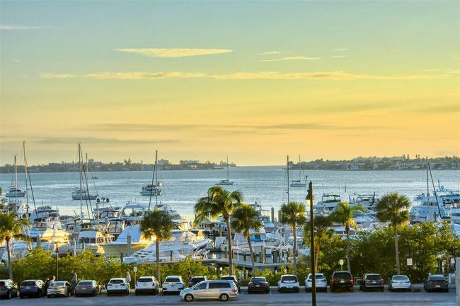 UNIT-113C - 235 Cocoanut Ave, Townhouse with 3 bedrooms, 5 bathrooms and null parking in SARASOTA FL | Image 57