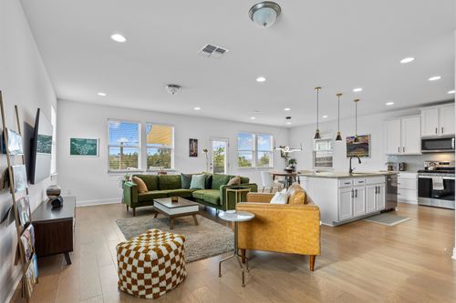 6201 Pine Leaf Trail, Austin, TX, 78747 | Card Image