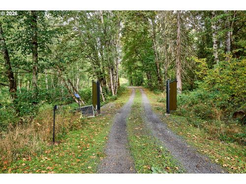 32577 Dickey Prairie Rd, Molalla, OR, 97038 | Card Image