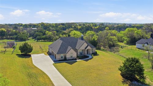 1824 Oak Bend Trl, Weatherford, TX, 76085-1663 | Card Image