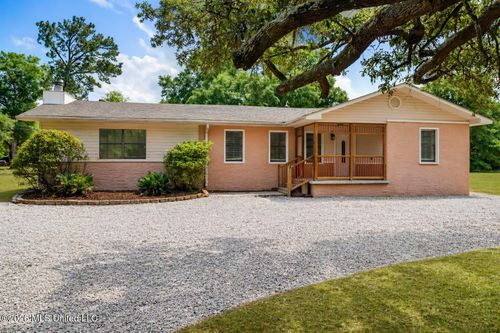 23083 Montebella Rd, Pass Christian, MS, 39571-5319 | Card Image