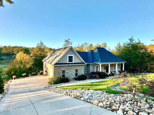 339 Eagles Ridge, Tazewell, TN, 37879 | Card Image