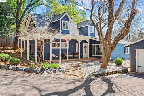 20140 Redwood Dr, Foresthill, CA, 95631-9638 | Card Image