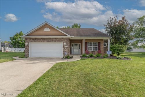 273 Rauscher Court, Elyria, OH, 44035 | Card Image