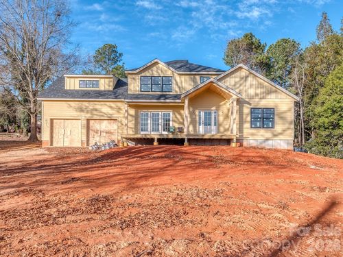 4899 Moonlite Bay Dr, Sherrills Ford, NC, 28673-9242 | Card Image