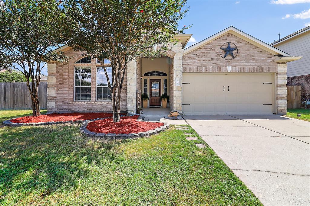 White Willow Ln, Baytown, TX 77523