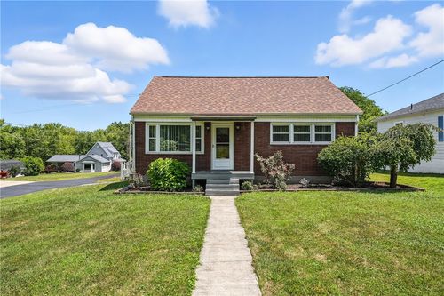 401 Grandview Ave, New Castle, PA, 16101-1311 | Card Image