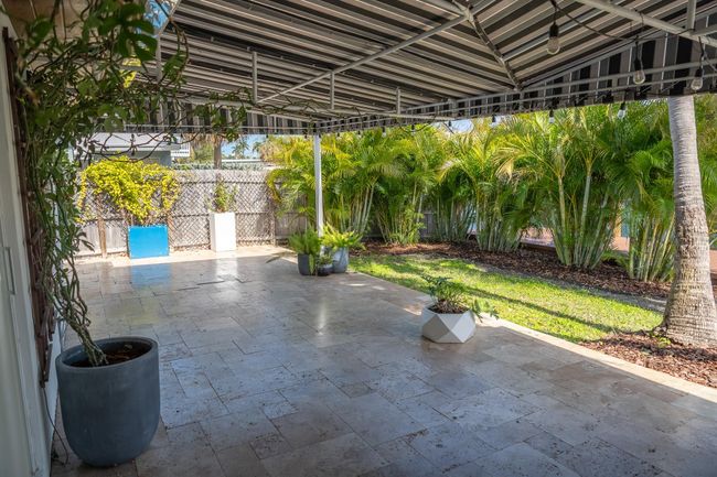 2164 Ne 25th St, House other with 3 bedrooms, 2 bathrooms and null parking in Wilton Manors FL | Image 28