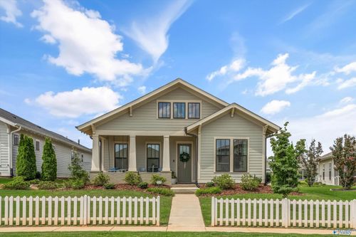 238 Farmhouse Dr, Madison, AL, 35757-5512 | Card Image