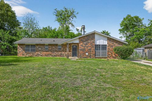 3821 Chatwood Drive, Montgomery, AL, 36116 | Card Image