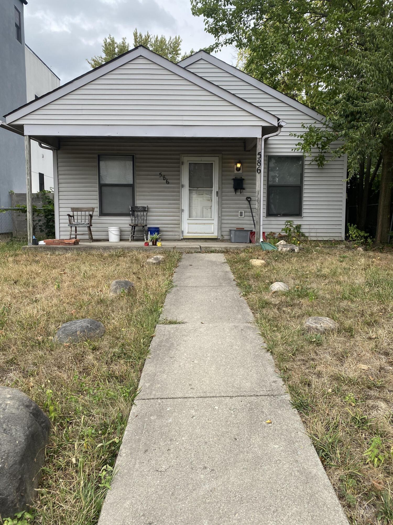 2nd Ave, Columbus, OH 43201