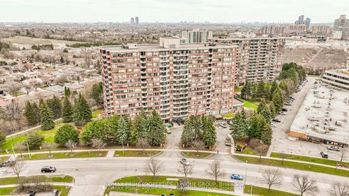 209-33 Weldrick Rd E, Richmond Hill, ON, L4C8W4 | Card Image