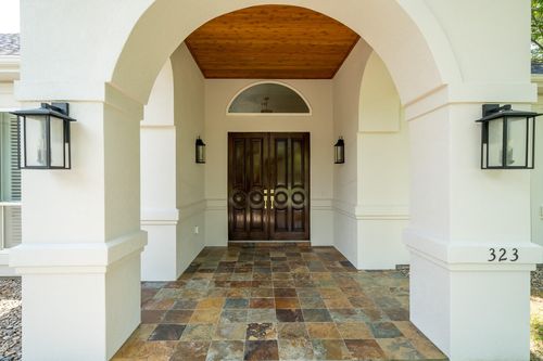 323 Olympic Dr, Rockport, TX, 78382-6833 | Card Image