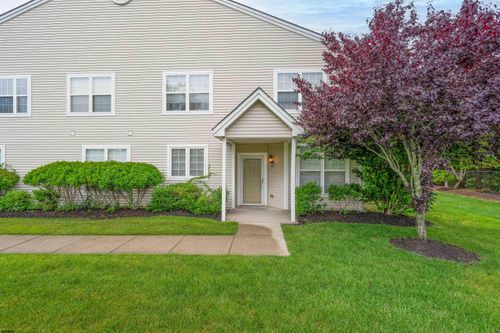 621-621 London Court Ii, Egg Harbor Township, NJ, 08234-5015 | Card Image