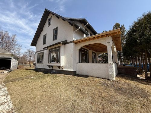 616 W 5th St, Madison, MN, 56256-1218 | Card Image