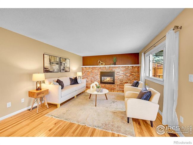 Family Room | Image 12