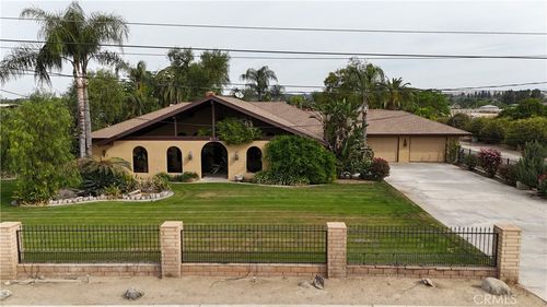 6016 E Texas St, Bakersfield, CA, 93307-2356 | Card Image