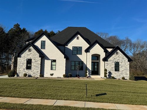 3345 Upper Gable Dr, Bowling Green, KY, 42101-3037 | Card Image