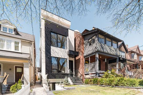 44a Alcina Ave, Toronto, ON, M6G2E8 | Card Image