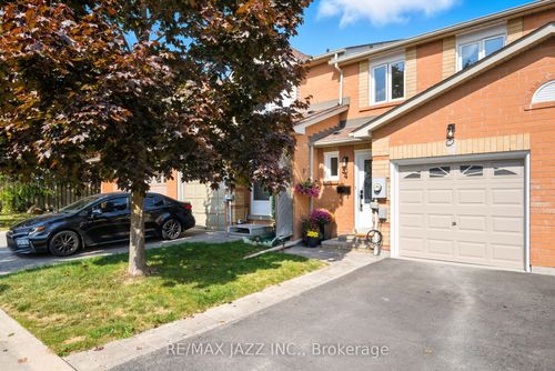 34-811 Wilson Rd N, Oshawa, ON, L1G7Z5 | Card Image