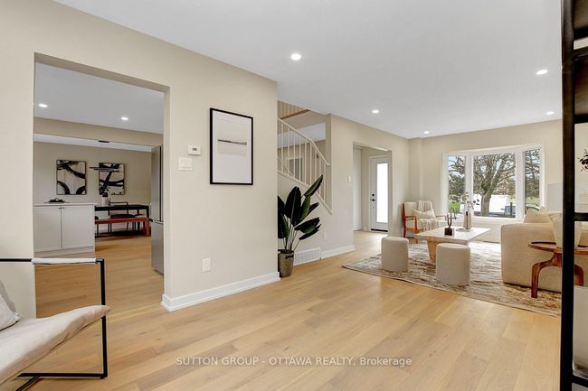 1633 Bottriell Way, House other with 5 bedrooms, 3 bathrooms and 4 parking in Orléans ON | Image 13