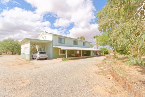 25388 Pendleton Way, Bouse, AZ, 85325 | Card Image