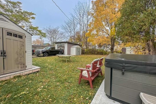 259 Adeline Ave, House other with 2 bedrooms, 1 bathrooms and 2 parking in Hamilton ON | Image 17