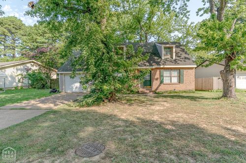 2010 Cenwood Dr, Jonesboro, AR, 72401-3606 | Card Image