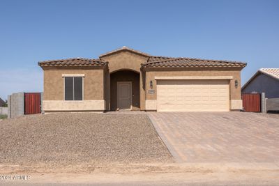 14594 S Avalon Road, House other with 3 bedrooms, 2 bathrooms and null parking in Arizona City AZ | Image 1