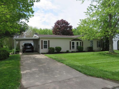 208 W Pine St, South Whitley, IN, 46787-1469 | Card Image