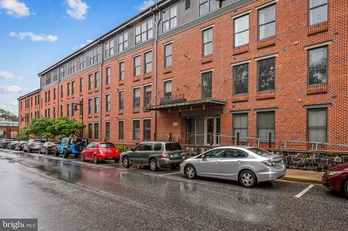 unit-114-2007 Clipper Park Rd, BALTIMORE, MD, 21211-1461 | Card Image