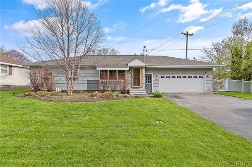 7275 Manlius Center Rd, East Syracuse, NY, 13057-9566 | Card Image