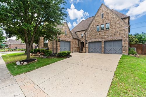10769 Kingsford Ln, Frisco, TX, 75035-1220 | Card Image
