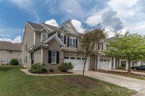 5470 Allison Ln, Charlotte, NC, 28277-4329 | Card Image